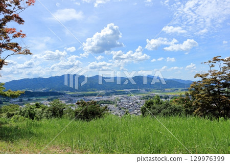 滋賀縣甲賀市 - 從古城山眺望甲賀市 129976399