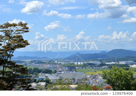 滋賀縣甲賀市 - 從古城山眺望甲賀市 129976400