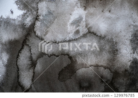 弄髒的黑色墨水 弄髒的黑色墨水 129976785