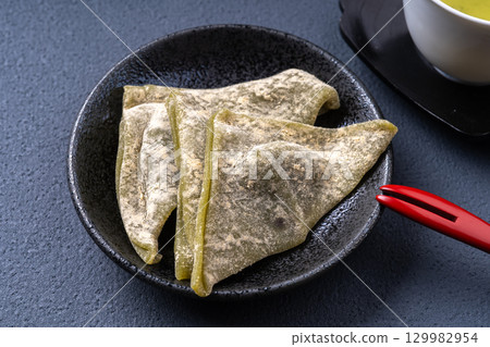 Matcha green eight bridges Matcha green eight bridges 129982954