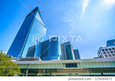 Tokyo cityscape, Japan, August 21st. Overlooking the redevelopment projects in Nihonbashi and Nihonbashi 1-chome. A new era... Tokyo cityscape, Japan, August 21st. Overlooking the redevelopment projects in Nihonbashi and Nihonbashi 1-chome. A new era... 129984871