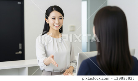 公司簡介圖：接待員 129985925