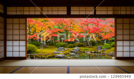 A Japanese garden with seasonal views from a Japanese-style room A Japanese garden with seasonal views from a Japanese-style room 129985949