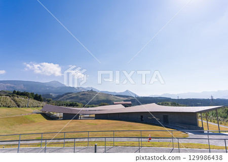 《草帽海賊團 日野國復興篇》羅賓像所在地「舊東海大學阿蘇校區」週邊 《草帽海賊團 日野國復興篇》羅賓像所在地「舊東海大學阿蘇校區」週邊 129986438