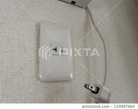 Outlet near the air conditioner, power supply, dedicated circuit, electrical work image 129987664