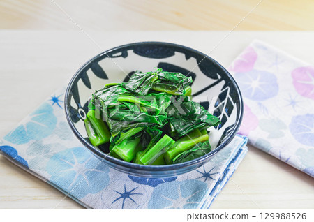 Tsurumurasaki's Hitoshi 129988526