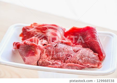 Beef fillet 129988538