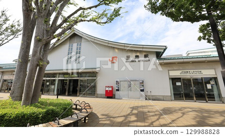 JR東海道線、東海道新幹線三島站南口、在來線檢票口側站房 129988828