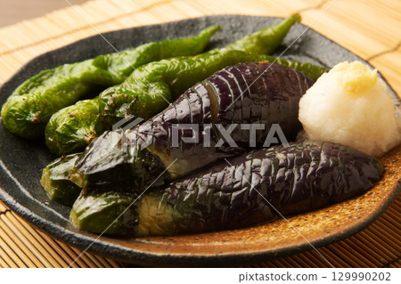 炸茄子和萬願寺辣椒 炸茄子和萬願寺辣椒 129990202