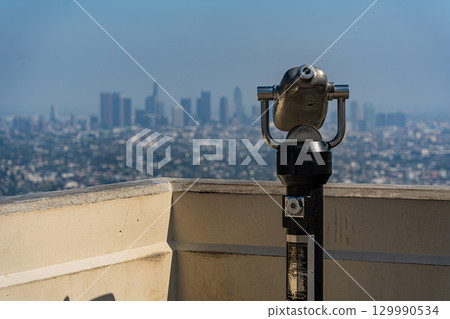 View of downtown Los Angeles from the Griffith Observatory, USA 129990534