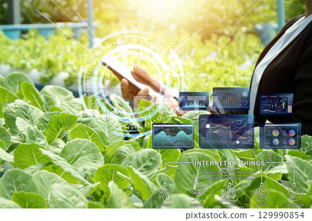 The concept of using AI and smart agriculture to increase productivity and quality of agricultural technology The concept of using AI and smart agriculture to increase productivity and quality of agricultural technology 129990854