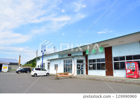 JR北海道根室本線，浜中站至厚岸站的列車窗景色（2023年） 129990960