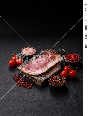 Sliced ham, meat, pork or turkey sausage for sandwiches. Ham slices, food Sliced ham, meat, pork or turkey sausage for sandwiches. Ham slices, food 129996221