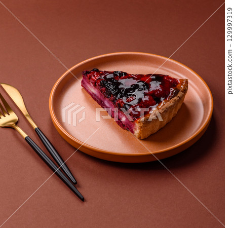 Pie, cheesecake with mascarpone, raspberries and blackberries. Cheesecake with cheese Pie, cheesecake with mascarpone, raspberries and blackberries. Cheesecake with cheese 129997319