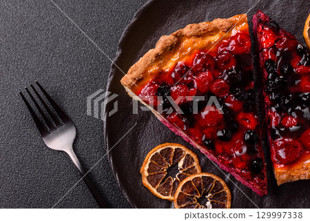 Pie, cheesecake with mascarpone, raspberries and blackberries. Cheesecake with cheese Pie, cheesecake with mascarpone, raspberries and blackberries. Cheesecake with cheese 129997338