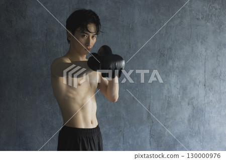 拳擊的男人 130000976