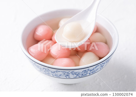 Tangyuan (Chinese sweet dumpling), Glutinous rice ball in syrup Tangyuan (Chinese sweet dumpling), Glutinous rice ball in syrup 130002074