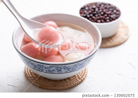 Tangyuan (Chinese sweet dumpling), Glutinous rice ball in syrup Tangyuan (Chinese sweet dumpling), Glutinous rice ball in syrup 130002075