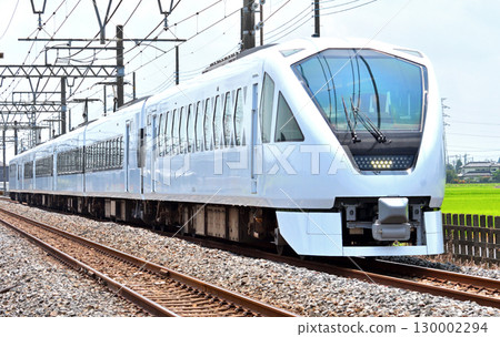 鐵路：東武日航線特急Spacia X5 N100系列 130002294