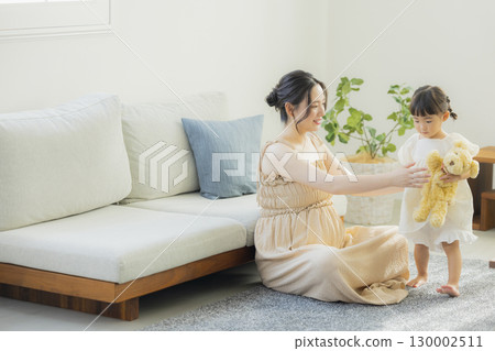 家庭的客廳 130002511