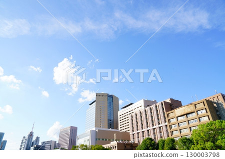The blue sky of Ochanomizu The blue sky of Ochanomizu 130003798