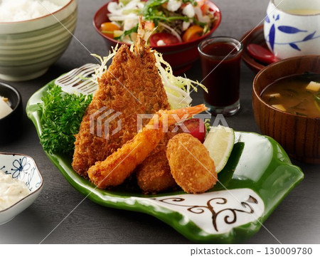 混合飛 130009780