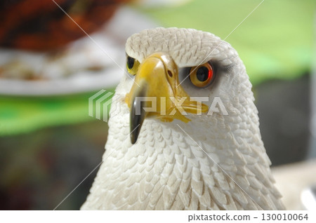Majestic Eagle Sculpture Macro shot 130010064