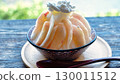 Shaved ice with peaches 130011512