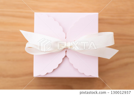 Present Present 130012937
