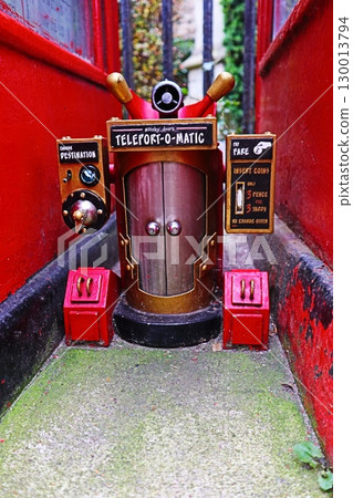 Cambridge Dinky Door 130013794