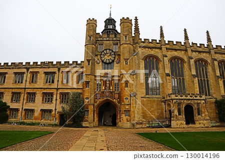 劍橋大學三一學院 130014196