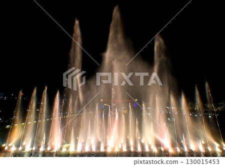 富岩運河環水公園夏季噴泉表演 130015453