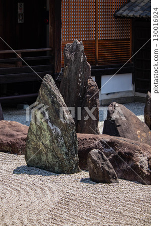 [Kyoto Scenery] Tofukuji Temple Honbo Garden: The simple and sturdy southern garden 130016924