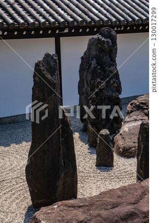 [Kyoto Scenery] Tofukuji Temple Honbo Garden: The simple and sturdy southern garden 130017299