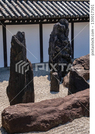 【京都風光】東福寺本坊庭園:古樸厚重的南方庭園 【京都風光】東福寺本坊庭園:古樸厚重的南方庭園 130017301