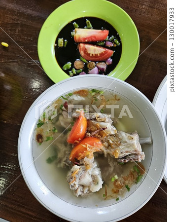 rice with pork or beef or other meat ingredients 130017933