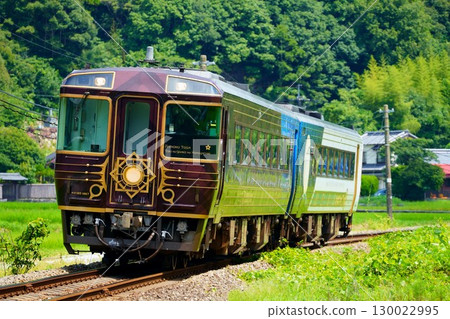"The Story of the Dawn of an Era: A Tale of Ambition" runs from Kochi to Kubokawa 130022995