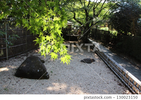 Quiet Japanese Path Quiet Japanese Path 130023150