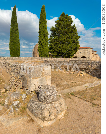 Ruins of the old Roman colony Clunia Sulpicia in Burgos, Castile and Leon, Spain. Ruins of the old Roman colony Clunia Sulpicia in Burgos, Castile and Leon, Spain. 130023508