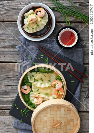 dim sum, chinese dumplings with shrimp filling 130023767