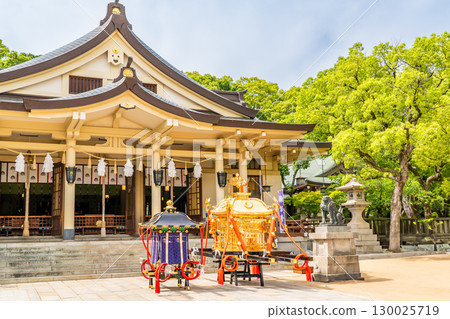 Minatogawa Shrine (Kusunoki-san), dedicated to Lord Kusunoki, Kusunokisha, worship hall and portable shrine, Tamon-dori, Chuo-ku, Kobe 130025719