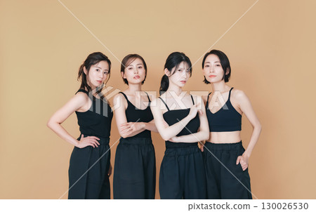 Beauty image of middle-aged women group, skin care, cosmetics 130026530