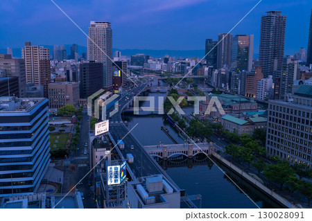 大阪府:中之島的夜景與大阪市容 大阪府:中之島的夜景與大阪市容 130028091
