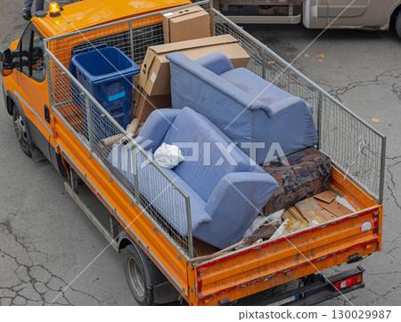 Sofa Furniture Removal Truck 130029987