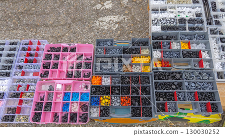 Plastic Fasteners Clips 130030252