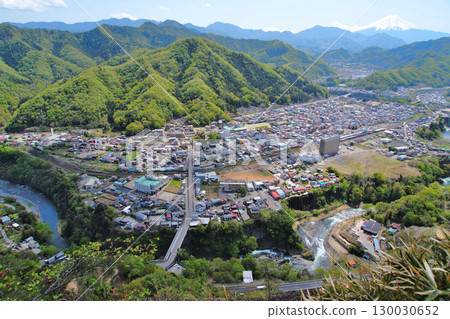 View of Iwadonoyama Castle in Kai Province, Otsuki City, Yamanashi Prefecture 130030652