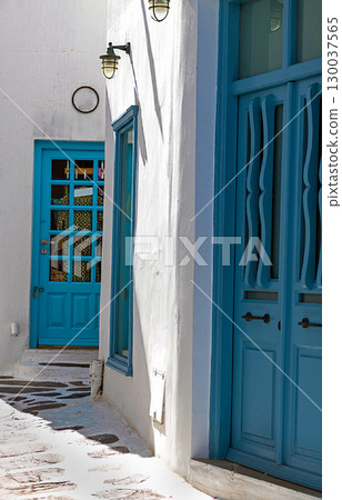 Door on Mykonos island Door on Mykonos island 130037565