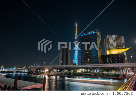 [Tokyo] Night view of Tokyo Skytree from Azumabashi Bridge 130037868