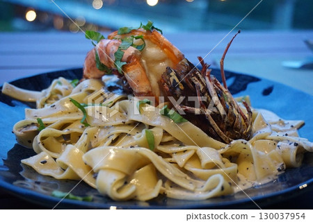 美味的海鮮麵食 美味的海鮮麵食 130037954