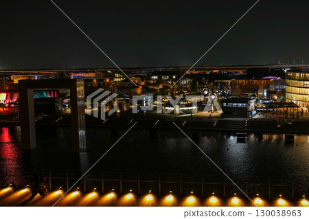 [大阪世博會2025] 大屋頂環和展館的夜景[點燈] 130038963